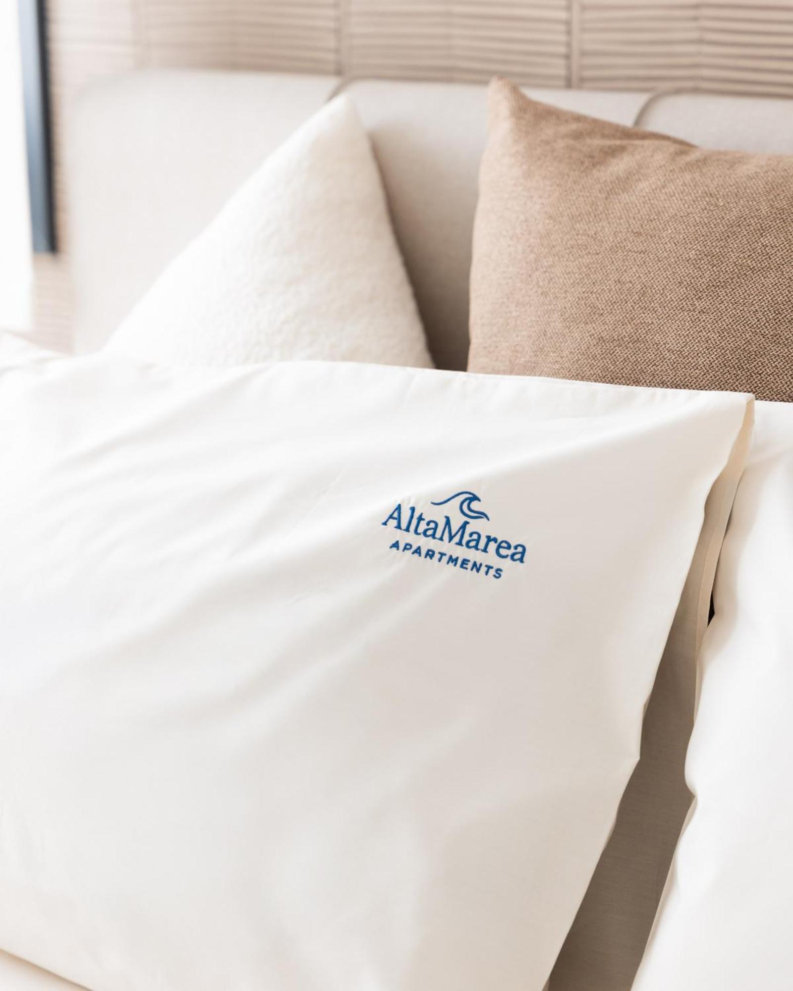 Apartment Altamarea Sea View