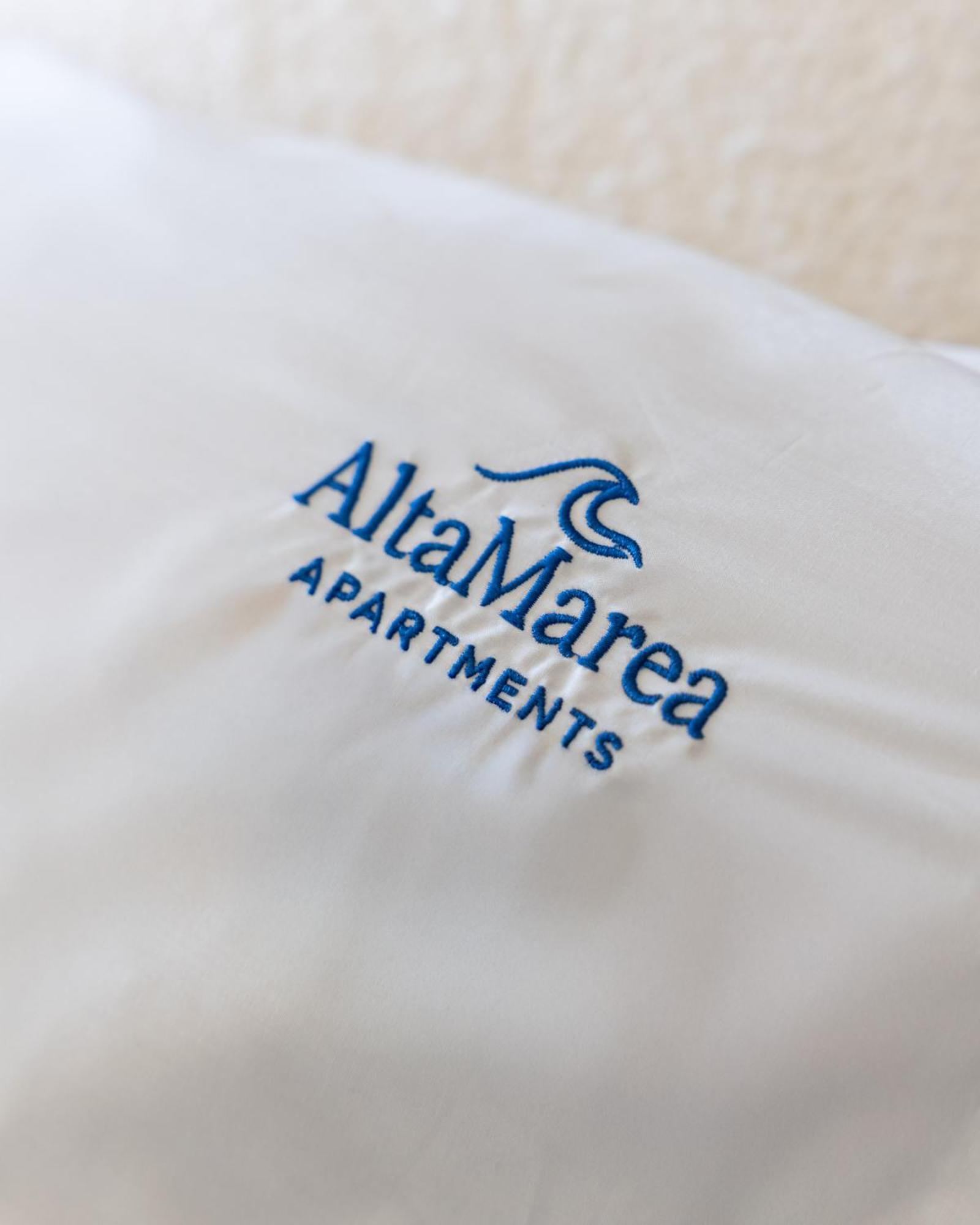 Altamarea The Level Apartment *